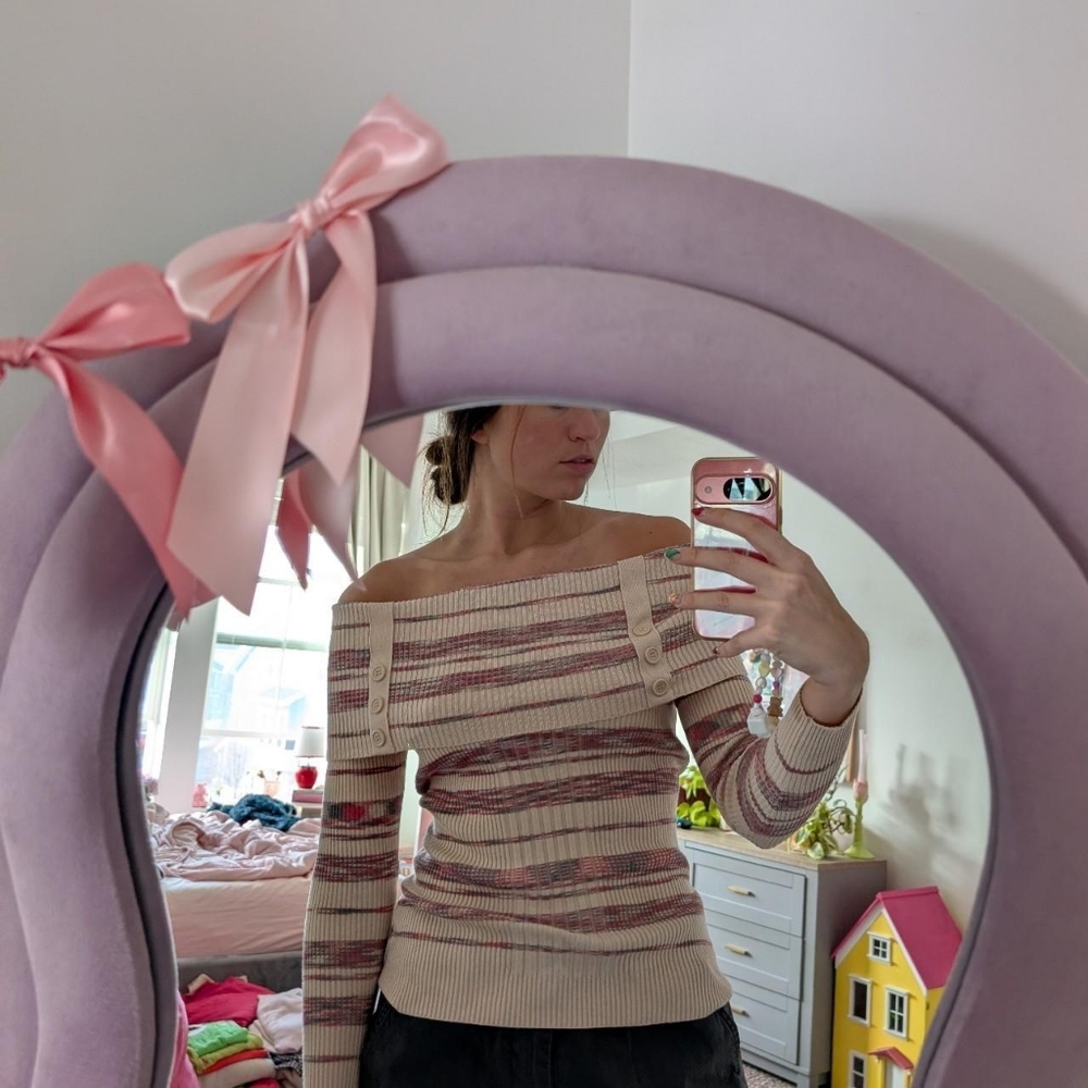 Y2K Beige and Red Striped Cowl Neck Off Shoulder Sweater Size Small